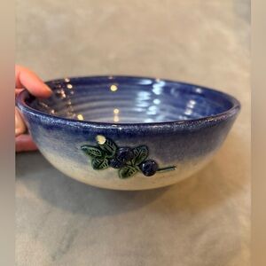 1970s Richard Johnson Vintage Studio Pottery Bowl, Handcrafted Signed Stoneware